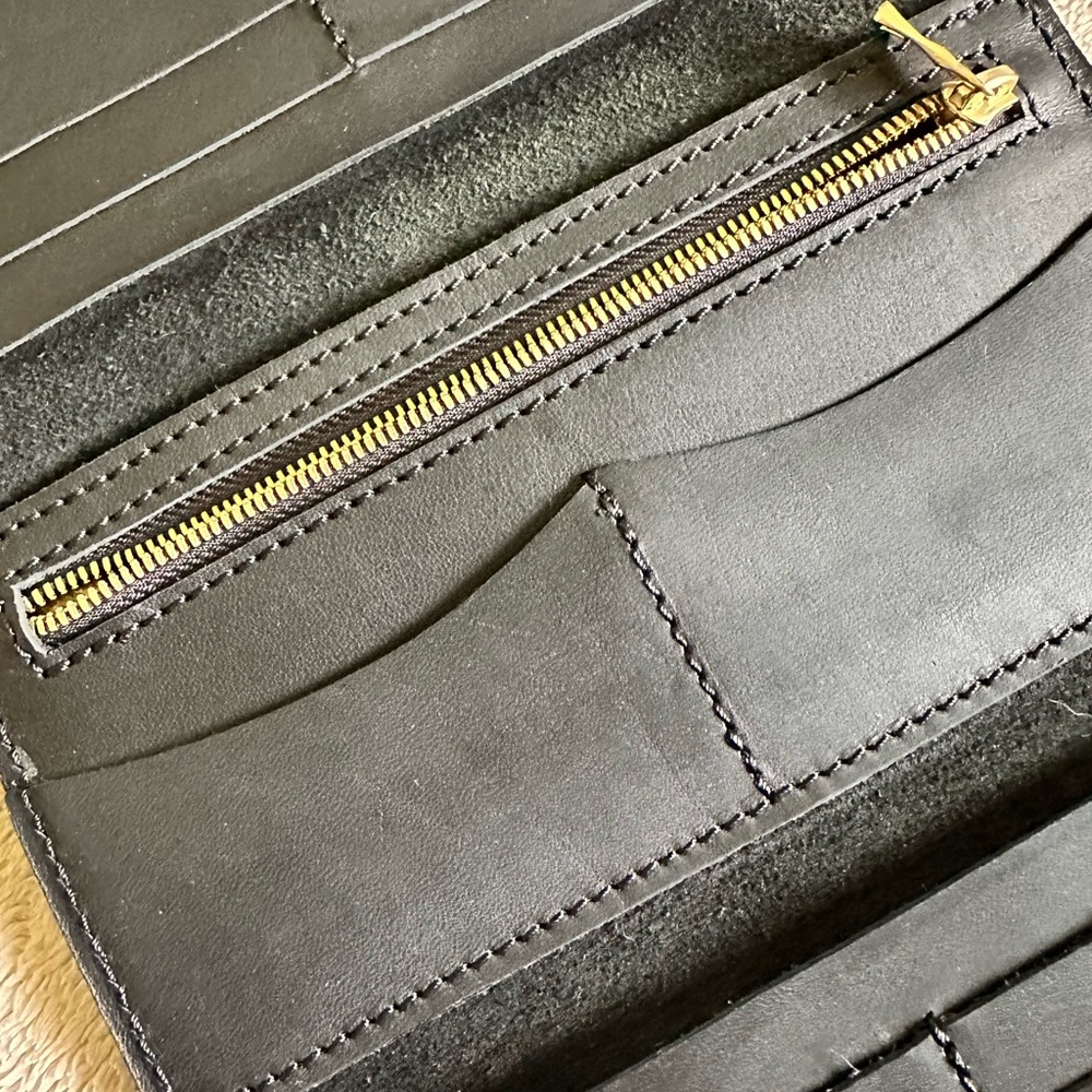 Portland Leather Black Leather Snap Wallet - Picture 9 of 9
